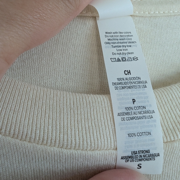 Bookish Box Meet Me at the Bookstore Tee in cream - Unisex S - NWOT - Picture 5 of 5